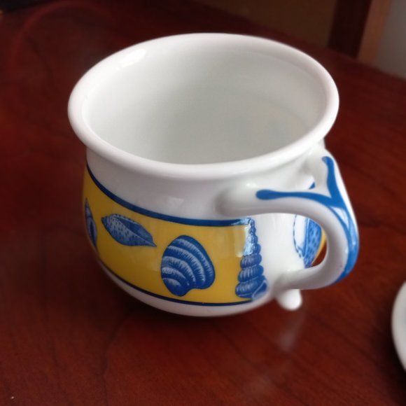 Chase Costa Azzurra Pots de Creme. Blue, Yellow & White. Lynn Chase Designs 1988 - Picture 9 of 13